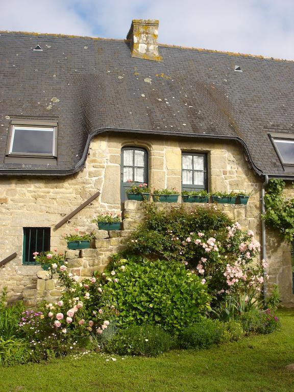 Les Chaumieres De Kerimel Bed & Breakfast Ploemel Exterior foto