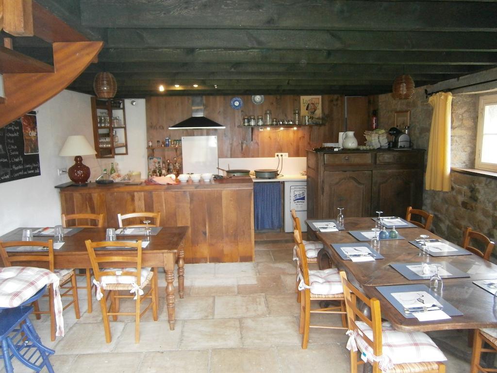 Les Chaumieres De Kerimel Bed & Breakfast Ploemel Exterior foto